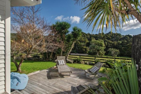 Sandy Bay Hideaway - Sandy Bay Holiday Home